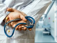 Αξιολόγηση στο Δημόσιο: Οι εργαζόμενοι του ΕΣΥ γυρίζουν συνειδητά την πλάτη