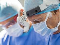 ΥΓΕΙΑ: Πρωτοποριακή επέμβαση εμφύτευσης υποδόριου απινιδωτή στο ΥΓΕΙΑ