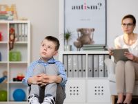 Πρόληψη αυτισμού: Τι πρέπει να περιλαμβάνει η διατροφή της εγκύου