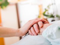 ΕΛΕΑΝΑ: Να ενταχθεί επειγόντως στις σοβαρές ασθένειες, ο οικογενής μεσογειακός πυρετός