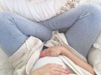 Ξινίλες στην εγκυμοσύνη: Πού οφείλονται και πώς μπορείτε να ανακουφιστείτε