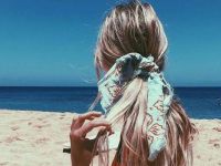 DIY: Φυσικό ξανθιστικό μαλλιών για να αποκτήσεις ανταύγειες χωρίς να κάνεις βαφή