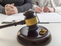 74% αύξηση των διαζυγίων καταγράφει η ΕΛΣΤΑΤ