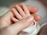 Πρόωρος τοκετός: Ο παράγοντας που αυξάνει τον κίνδυνο