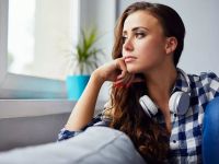 Κολπική αιμόρροια στην εμμηνόπαυση: Ο καρκίνος του ενδομητρίου μπορεί να παραμονεύει!
