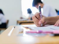 Πανελλήνιες: Πώς το άγχος επηρεάζει τους υποψήφιους