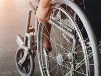 Προσαρμογή των δημόσιων κτιρίων για την ανεμπόδιστη πρόσβαση των ατόμων με αναπηρία
