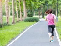 Αερόβια άσκηση: Πώς σας ωφελούν μόλις 10 λεπτά την ημέρα (βίντεο)