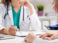 Με φοιτητές Ιατρικής ενισχύονται Κέντρα Υγείας σε δημοφιλείς τουριστικούς προορισμούς