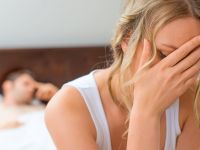 Μπορεί το σεξ να πυροδοτήσει ή να ανακουφίσει πονοκέφαλους;