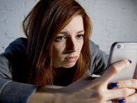 Ghosting: Γιατί οι σύντροφοι «εξαφανίζονται» ξαφνικά και τι σημαίνει πραγματικά;