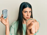 Το κόλπο για να μειώνετε το υπερβολικό αλάτι από τα τρόφιμα σε κονσέρβα