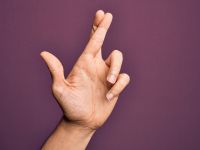 Πάρκινσον: Οι μικρές αλλαγές στις κινήσεις των δακτύλων που αποκαλύπτουν τον κίνδυνο