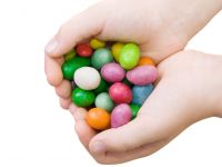 Παιδί 2,5 ετών παραλίγο να πνιγεί με καραμέλα - Σώθηκε χάρη στις Πρώτες Βοήθειες