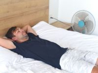 Υπνική άπνοια: Τι παρατηρείται σε περίοδο καύσωνα - Έρευνα