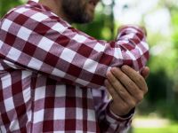 Μαντεύετε με ποιο φρούτο κάθε μέρα προστατεύετε την υγεία των οστών;