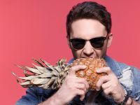 Οι τροφές που σας κάνουν να μυρίζετε πιο ελκυστικά