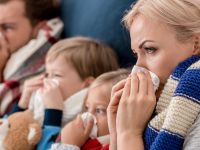 Κάντε αυτά στο σπίτι για να μειώσετε την μετάδοση κρυολογήματος και γρίπης