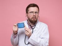 Ο καφές ίσως προστατεύει από την πιο κοινή πάθηση ακανόνιστου καρδιακού ρυθμού