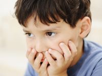 4χρονος διαγνώστηκε με “παιδική άνοια” – Τα σημάδια του συνδρόμου Σανφιλίπο στα παιδιά