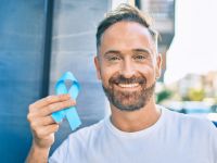 Τι πρέπει να ξέρουν οι άνω των 40 για τον προστάτη: Βασικά συμπτώματα, κίνδυνοι και τεστ PSA