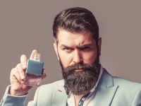 Τι περιέχουν τα αρώματα φερομόνης; Λειτουργούν πραγματικά;