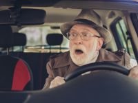 Τα πρώτα σημάδια γνωστικής εξασθένησης φαίνονται στην οδήγηση – Τι παρατηρείται