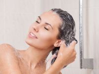 Από την απώλεια μαλλιών στην ενδυνάμωση: Η ολοκληρωμένη προσέγγιση για υγιές τριχωτό