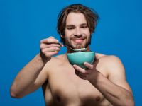 Ο καλύτερος τρόπος να τρώτε βρόμη για μεγαλύτερη ανάπτυξη μυών