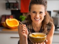 Βοηθούν οι σούπες να χάσετε βάρος; Εξαρτάται, λέει διαιτολόγος