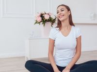 Όλα όσα συμβαίνουν όταν μια γυναίκα δεν φοράει σουτιέν