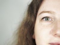 Πώς η νεφρική νόσος επηρεάζει το πρόσωπο: Ποιες αλλαγές σηματοδοτούν πιθανό πρόβλημα