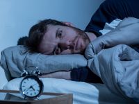 Γιατί δεν μπορείτε να κοιμηθείτε ακόμα και όταν είστε πολύ κουρασμένοι