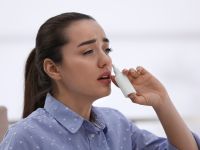 Φαρμακευτική ρινίτιδα: Τι προκαλεί η υπερβολική χρήση αποσυμφορητικών σπρέι για το μπούκωμα