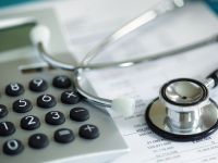 Ιδιωτική ασφάλιση στο ΕΣΥ: Ετοιμάζεται συνεργασία υπουργείου Υγείας - ασφαλιστικών εταιρειών