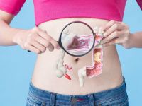 Σε άνοδο οι καρκίνοι του γαστρεντερικού στους νέους - Το μικροβίωμα στο επίκεντρο της έρευνας