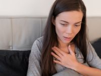 “Μήπως ήταν έμφραγμα αυτό που μόλις ένιωσα”; Τι να κάνετε επιτόπου