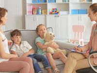 Πότε διαγιγνώσκεται ο αυτισμός στα αγόρια και πότε στα κορίτσια