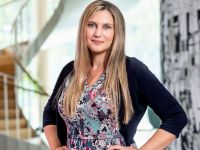 Ελευθερία Ζεγγίνη: «Η επιστήμη πρέπει να αφουγκράζεται το κοινό» - Συνέντευξη στο Onmed