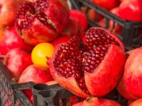 Προκαθαρισμένα φρούτα στους πάγκους: Πιθανοί κίνδυνοι υγείας που πρέπει να γνωρίζετε