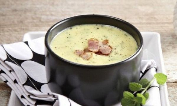 Συνταγή για πατατόσουπα με κρόκο Κοζάνης