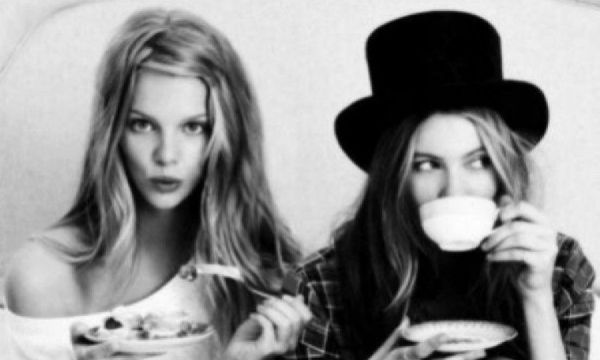 3 τρόποι που μπορείτε να χρησιμοποιήσετε τον καφέ για την περιποίηση των μαλλιών σας!