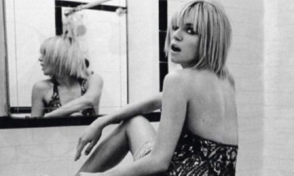 Τέλεια, απαλά πόδια μετά το ξύρισμα; Τα μικρά tips για να τα καταφέρεις!