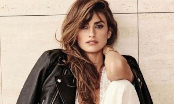 Το κόλπο της Penelope Cruz για τέλεια wavy μαλλιά!