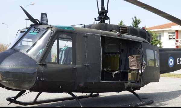 Αερομεταφορά ασθενούς από τη Νάξο στην Αθήνα με ελικόπτερο της Αεροπορίας Στρατού
