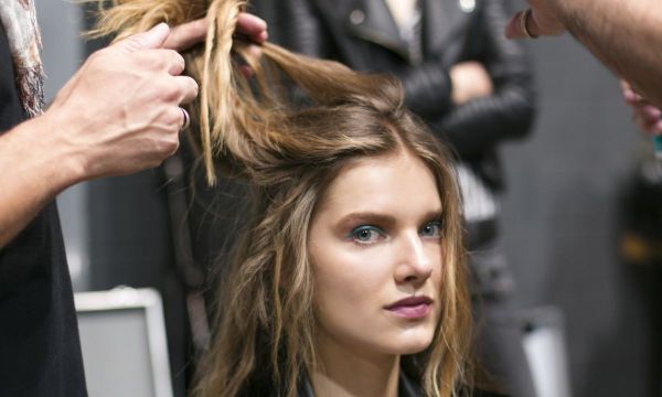 Αυτό είναι το ένα πράγμα που πρέπει πάντα να συζητάς με τον κομμωτή σου