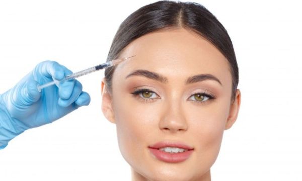 Πόσο «παγώνει» τις εκφράσεις μας το botox; Μπορεί να μας κάνει ανέκφραστες; Ρωτήσαμε και μάθαμε!