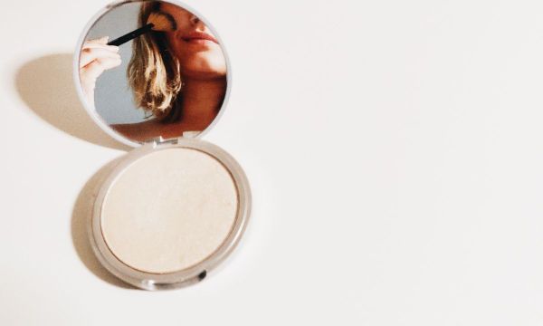 Έχεις ευαίσθητο δέρμα; 5 make-up tips που κυριολεκτικά θα σε σώσουν