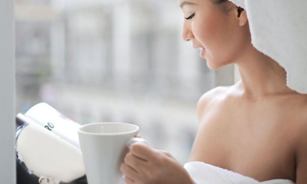 Kombucha: Το ρόφημα που προσφέρει πολλά οφέλη στην επιδερμίδα σου