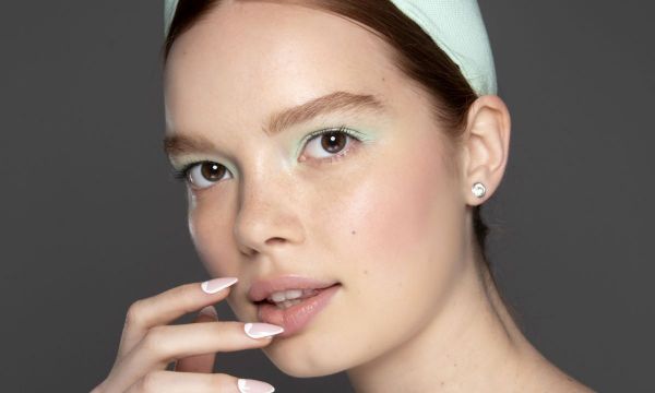 Αυτό είναι το καλύτερο lip balm που μπορείς να προσθέσεις στο νεσεσέρ σου